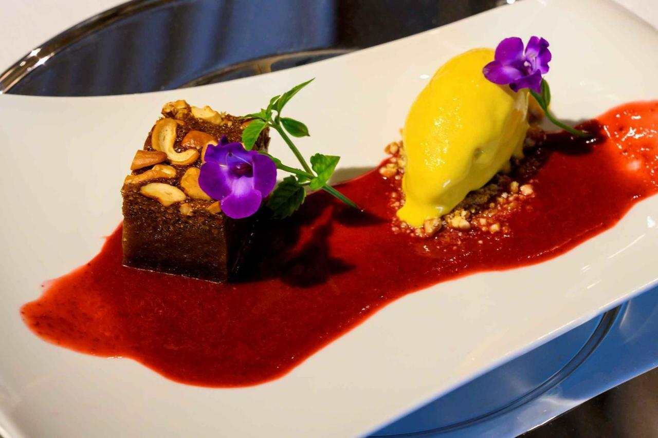 Vogal Luxury Beach Hotel & Spa Natal Exterior photo A dessert