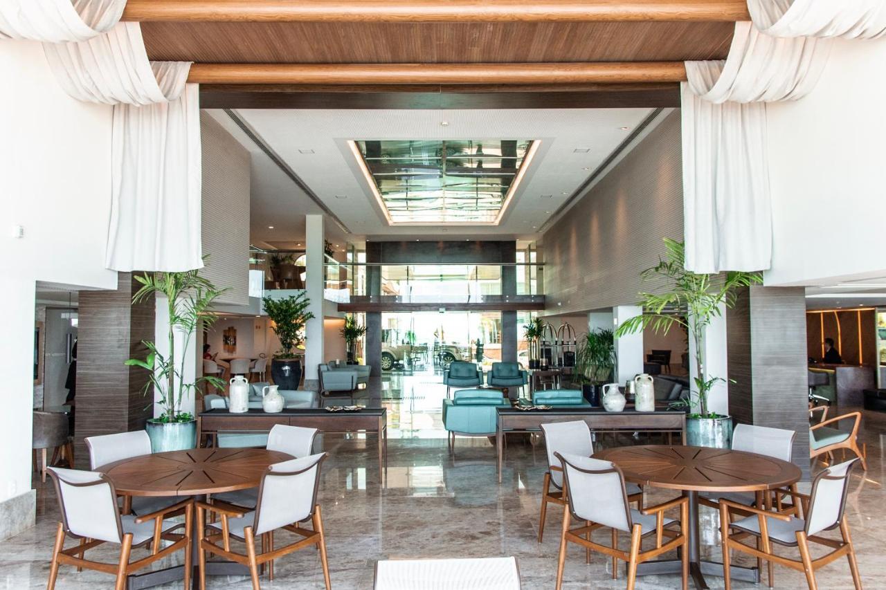 Vogal Luxury Beach Hotel & Spa Natal Exterior photo The lobby of the hotel